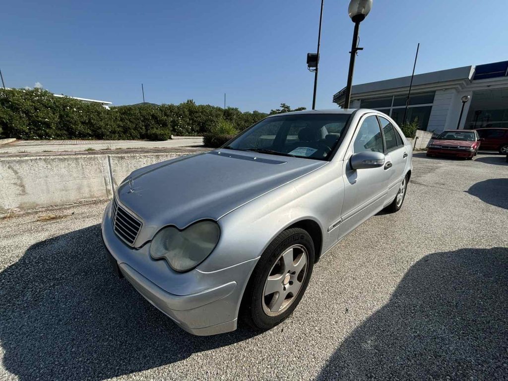 Mercedes C